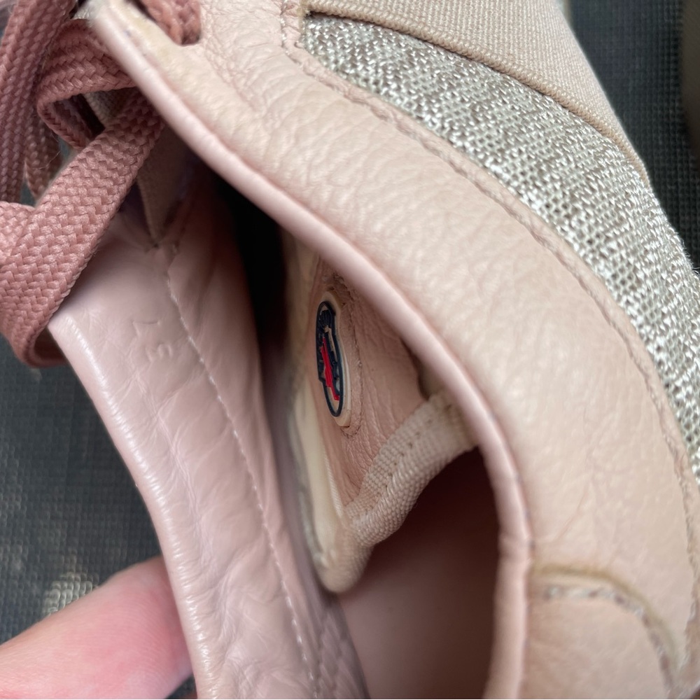 Stylish Pink Women's Sneakers - Picture 5 of 7